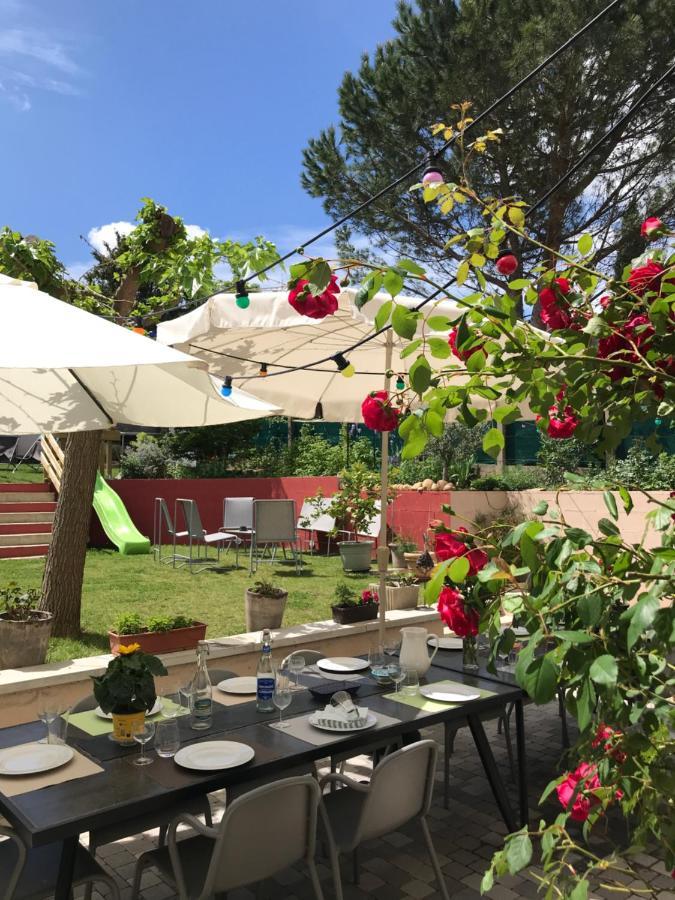 Espace Beleverte Bussiere 1 Tamaris Appartement Meuble De 2 Chambres Oullins Dış mekan fotoğraf