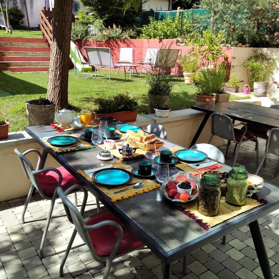 Espace Beleverte Bussiere 1 Tamaris Appartement Meuble De 2 Chambres Oullins Dış mekan fotoğraf