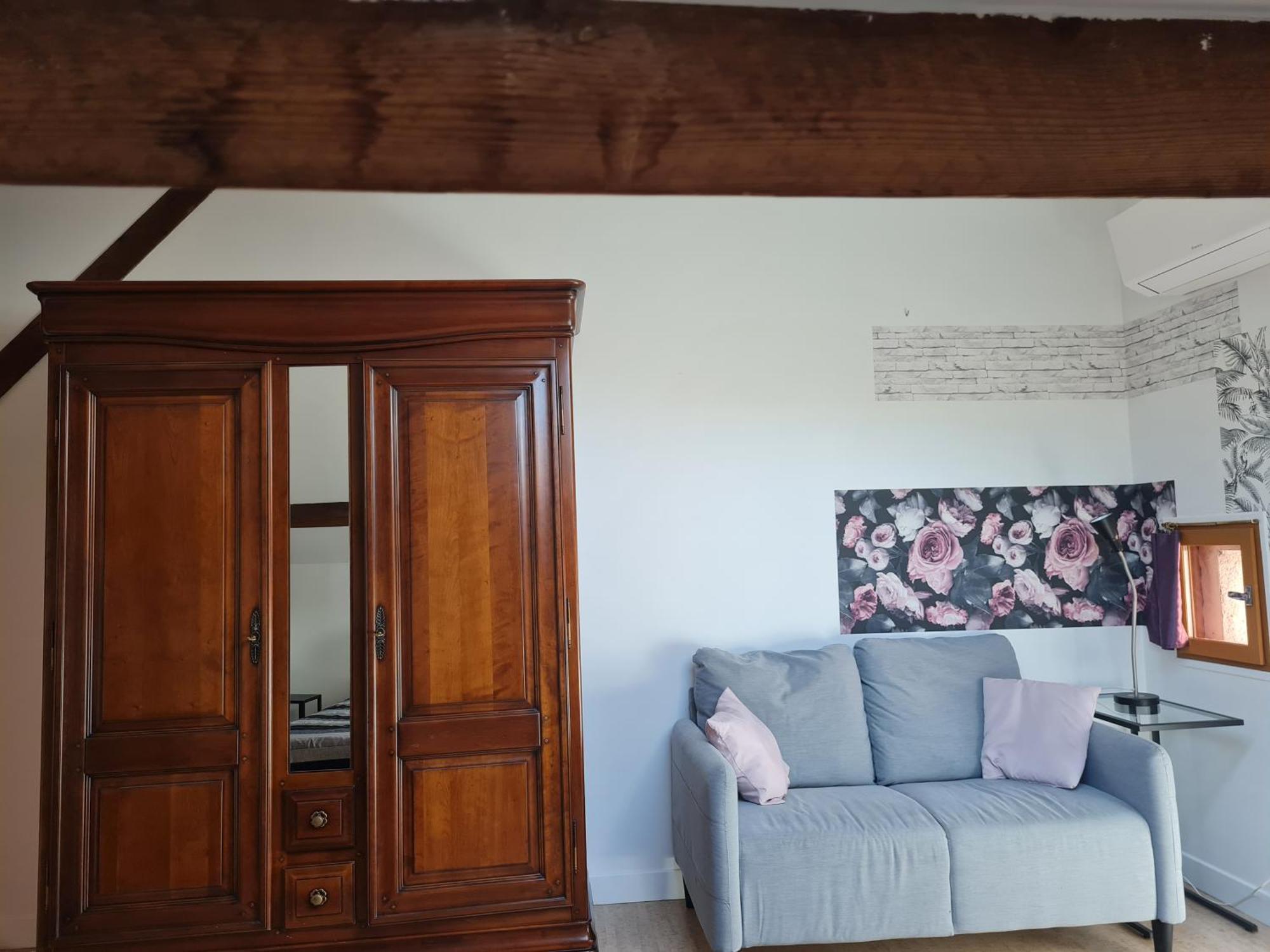 Espace Beleverte Bussiere 1 Tamaris Appartement Meuble De 2 Chambres Oullins Dış mekan fotoğraf